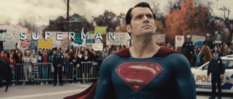 Superman Henry Cavill Returning